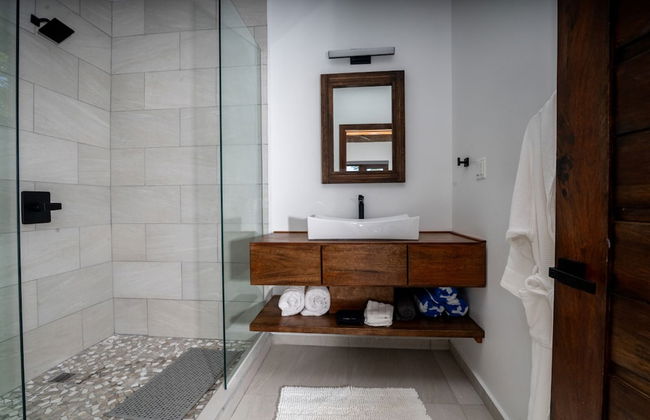 NEW Oceanfront 5 Bedroom Private Island Villa - Foto 25