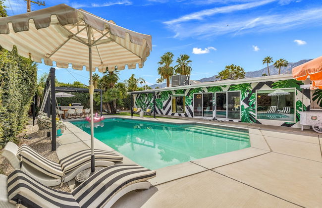 The Beverly - Photo 54