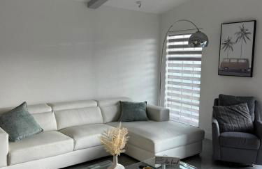 The Palm Stay Near SWF Airport laundry - Foto 1