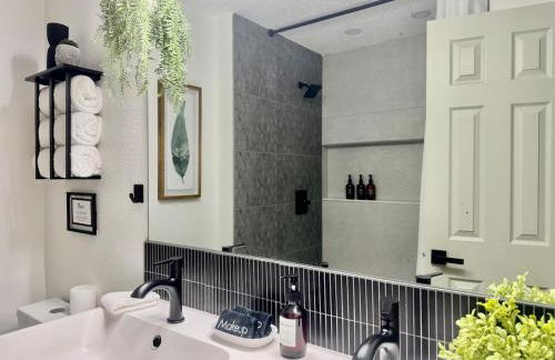 Tropical escape Pool Garden & Patio Near Tampa - Foto 29