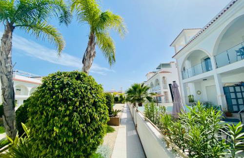 Fortuna Penthouse with roof terrace, AC and pool - Photo 31