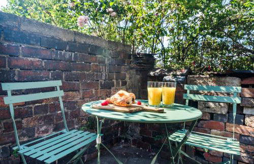 Contractor Friendly - Sleeps 7 - Fast WiFi - Near A50 - Foto 37