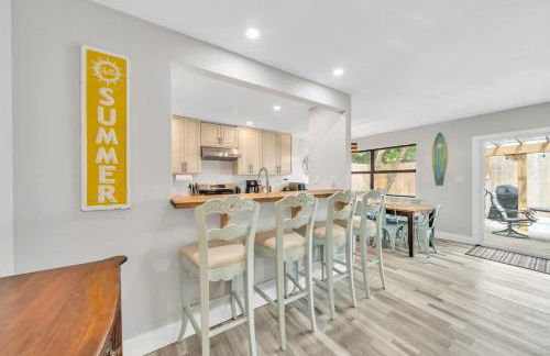 Family PCB Home 7Min Walk To Beach W Game Room For 12 - Foto 11