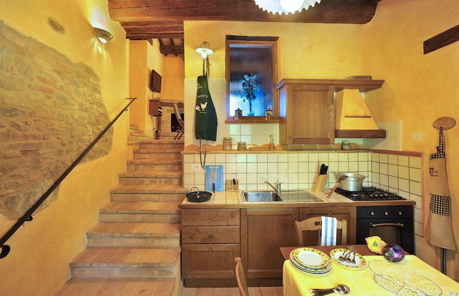 Holiday Home in Pontano With Garden - Foto 10