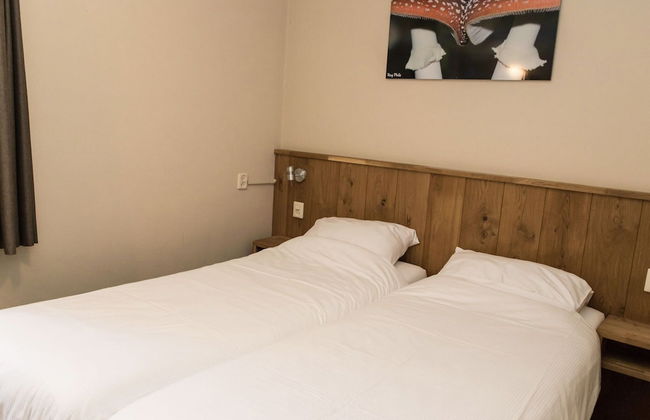 Holiday Home in Gelderland Near Nature Trails - Photo 3