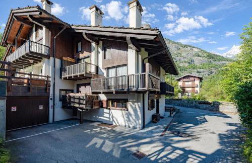 Lovely Apartment In Courmayeur - Happy Rentals - Foto 8
