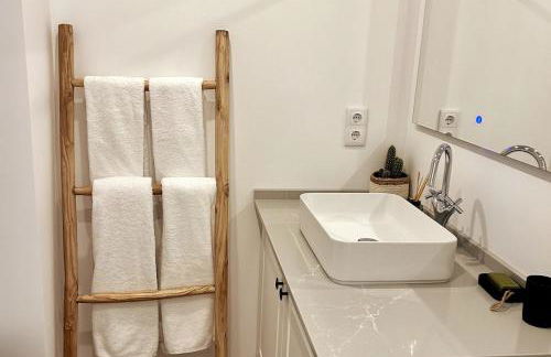 Stunning beach apartment - Photo 7