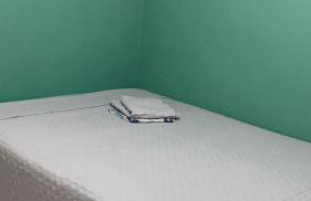 Cozy 2-Bedroom Apartment 2 km from the Airport - Photo 5