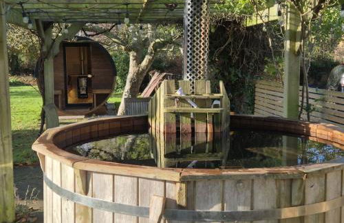 Model Farm by Group Retreats - Foto 2