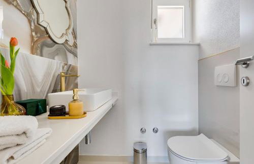 Modern villa with private pool - Foto 28