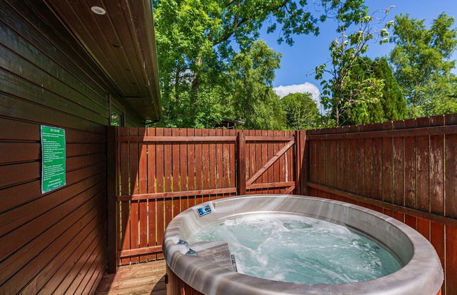 Birch Lodge 20 With Hot Tub, Newton Stewart - Photo 12