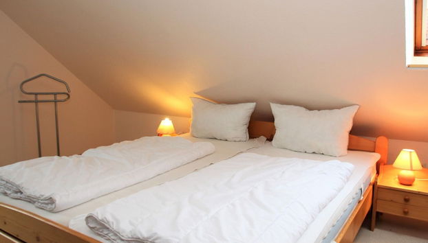 Ferienwohnung Deichblick in Nessmersiel - Foto 4, Habitación