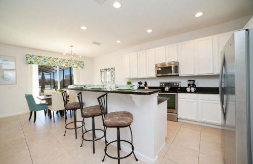 Sunny Villa, 6bd, 5ba, South facing pool and hot tub - Foto 26