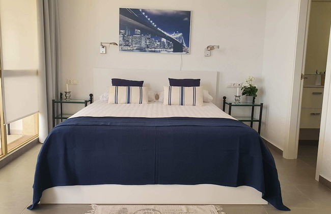 Studio in Marbella Steps From Sandy Beach - Photo 5