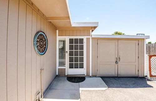 Charming Sonoma Cottage 2BD and 2BA Close to Plaza - Foto 30