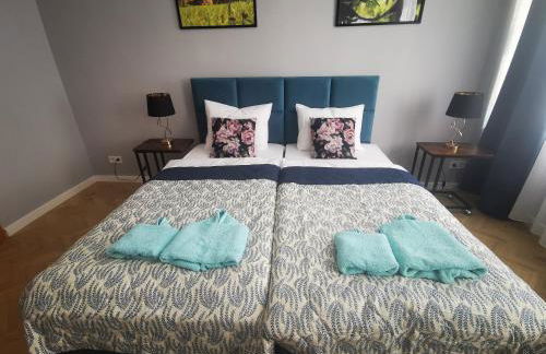 Under the Hill plus - Foto 10