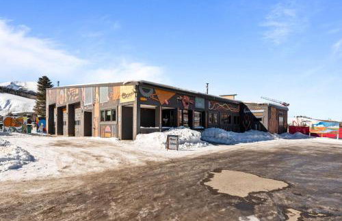 ElevateA Rooftop - Silverthorne - Foto 50