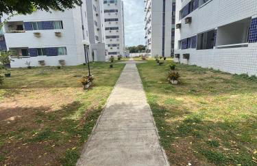 Piscina, Campo, Quadra poliesportiva e Salão festa - Foto 16