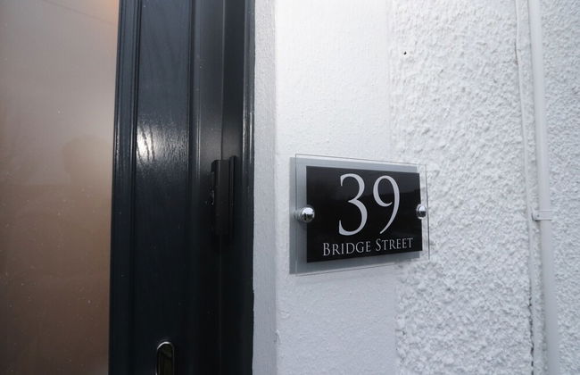 Dollar Apartments at 39 - Photo 42