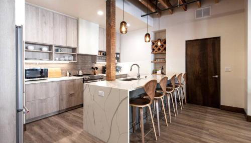 Executive Suite with King Bed and Fast Wi-Fi - Foto 3