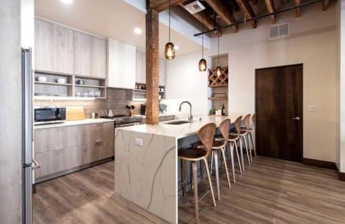 Executive Suite with King Bed and Fast Wi-Fi - Foto 3