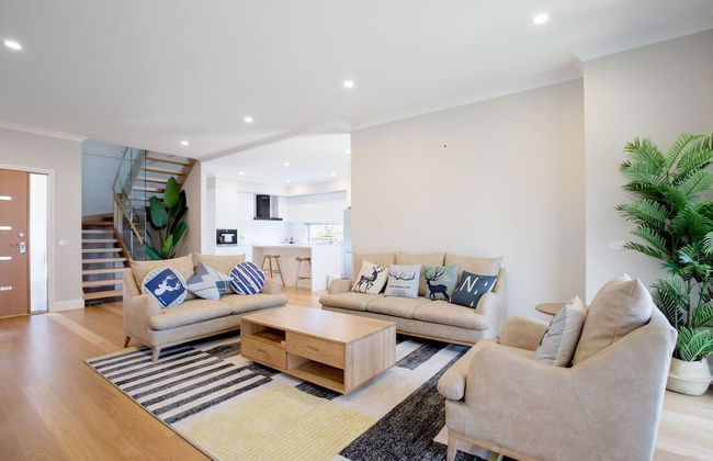 Lux Style 4BR Townhouse@ashwood - Foto 1