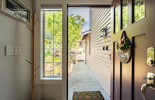 Spacious Central Kirkland Gem with Deck Near Google - Foto 41