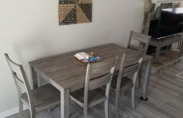 Cheerful 2-Bedroom, 2 bath with private parking - Foto 41