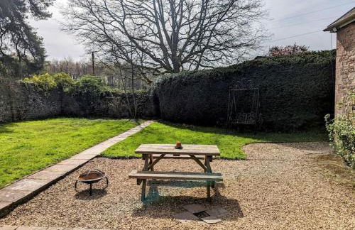 Cecile's Cottage at Cefn Tilla Court, Usk - Foto 3