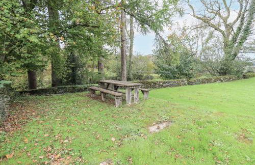 Smithy Cottage at Bowland Bridge - Foto 32