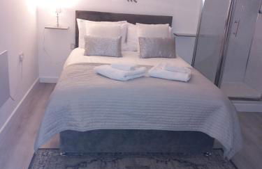 Mudeford Gem Accommdation - Photo 6