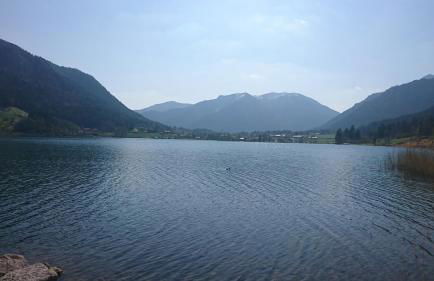 Maurers Schlierseetraum 1 hochwertige Erdgeschosswohnung mit allen Raffinessen erfreut sich auch Urlauber idealerweise für Paar mit Kindern geeignet und Vierbeiner Dank des tollen Zauns auf der Terrasse stylisch und edel von der Ausstattung mit 64 qm - Foto 22