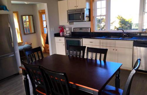 Pet-Friendly Cottage Rental with Stunning Decking on Delaware Bay, New Jersey - Foto 5