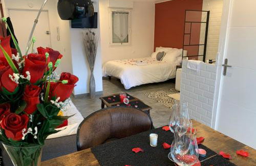 Amour Azur Appartement pour 2 avec jacuzzi et terrasse à 2 minutes de la mer - Foto 17