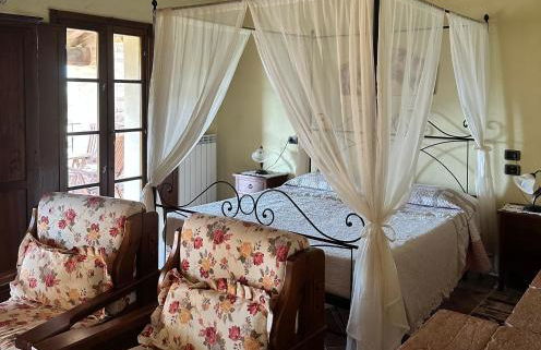 Collepetrucci - Foto 1