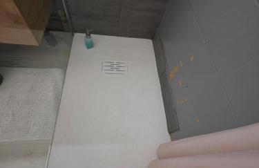 Studio avec balcon et vue panoramique sur le Cousson proche Thermes - Foto 47