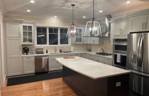 New Home in Falmouth near Beach - Foto 3