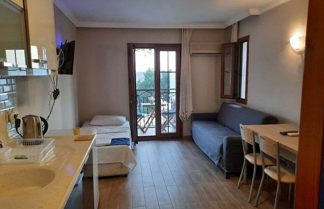 Dasis Hotel & Suites - Photo 16