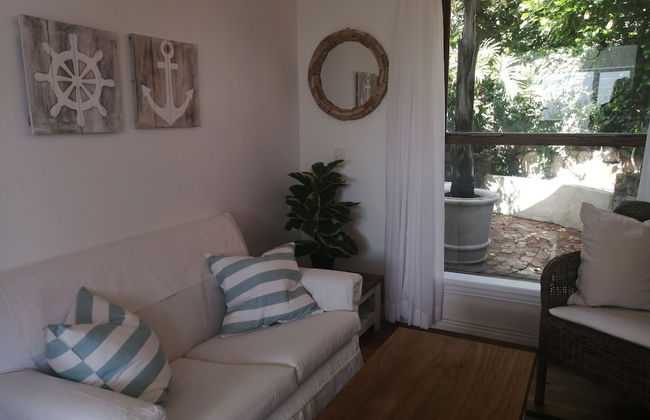 African Violet Guest Suites - Foto 30