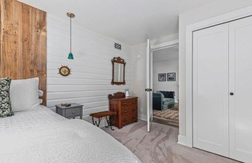 Hickory Hideaway Cozy 2-Bedroom Home on Lake Winnebago - Foto 9