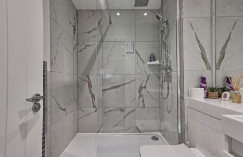 Luxuriously Cosy 1 Bed Flat at Trinity Point Gravesend, Suitable for Long Stay and Short Stay - Foto 22