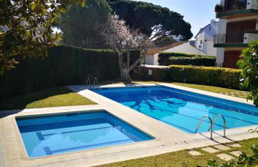 Apartamento con piscina L' Áncora - Foto 2