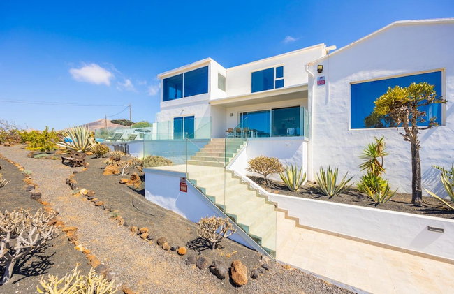 The View in T as With 4 Bedrooms and 4 Bathrooms - Foto 97