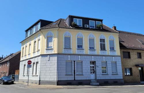 Wohnung in Oberhausen: zentral & ruhig, eigener Eingang - Foto 27