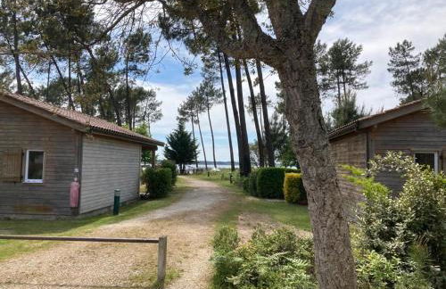 Chalet rénové, environnement très calme, piscines intérieure et extérieure chauffées, Bord du lac de Biscarosse Parentis - Foto 10