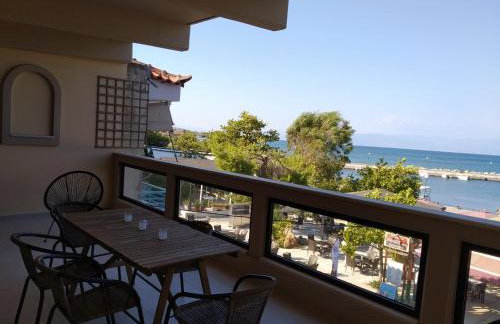 Thea, Agios Andreas - Foto 1