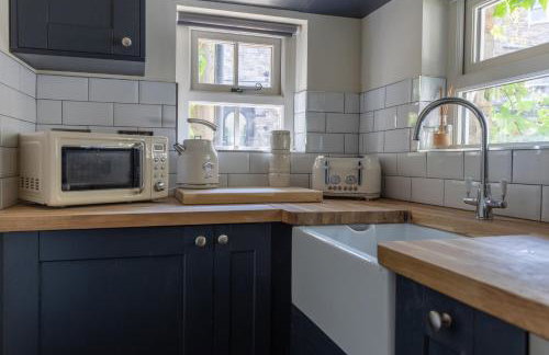 Chapel Cottage with Log Burner (Dog Friendly) - Foto 14