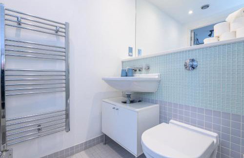 Stylish Central Retreat in the Heart of Leeds - Pass the Keys - Foto 31