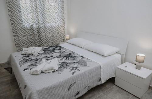 House Paradise- House Arena - Photo 4