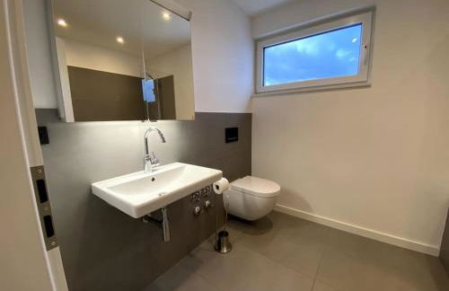 Airport-Messe Luxuswohnung, circa 10 Minuten entfernt 4 - Foto 21